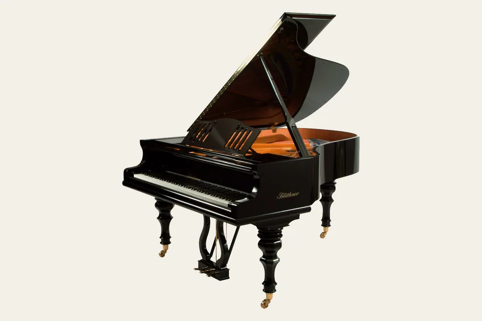 Restored Blüthner Style VII Kaiser Jubilee grand piano